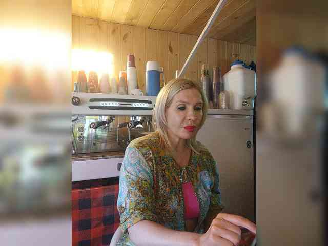 Katriona webcam