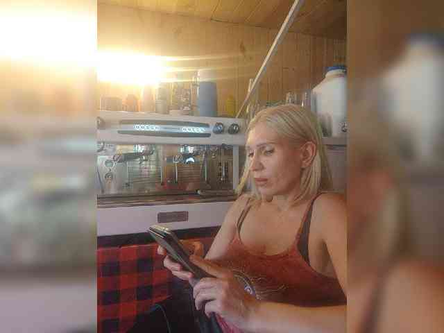 Katriona webcam