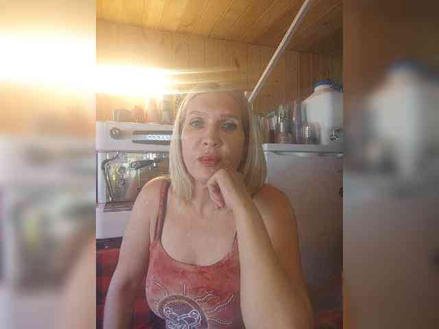 Katriona webcam