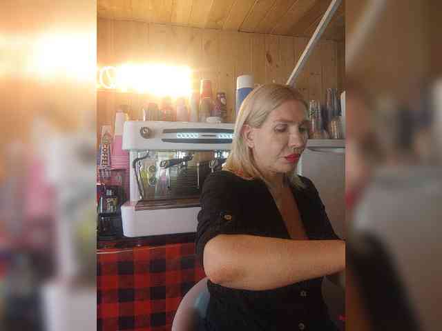 Katriona webcam