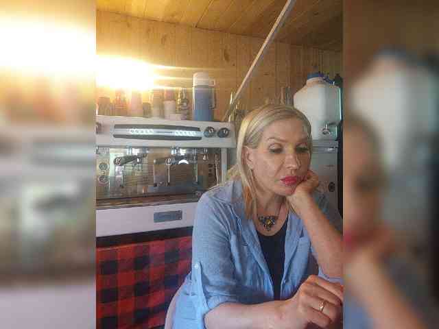 Katriona webcam