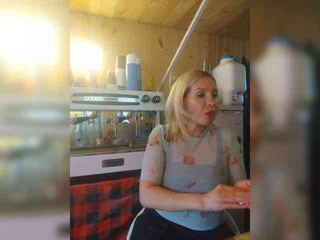 Katriona - Girl 