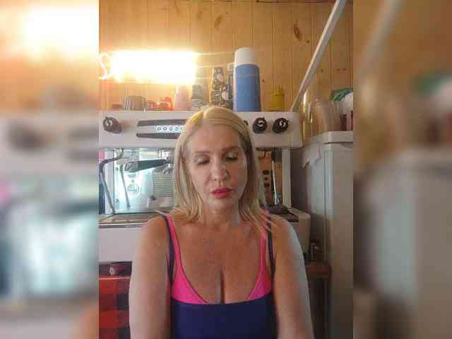 Katriona Live Webcam on BongaCams