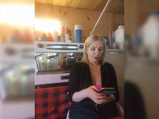 Katriona webcam