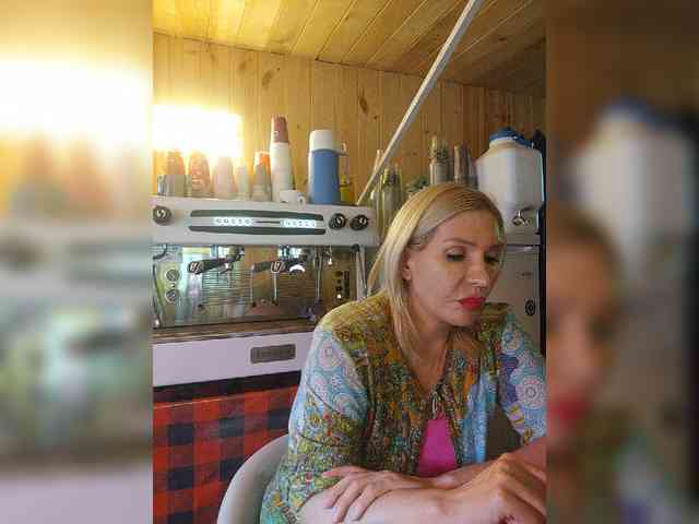 Katriona webcam