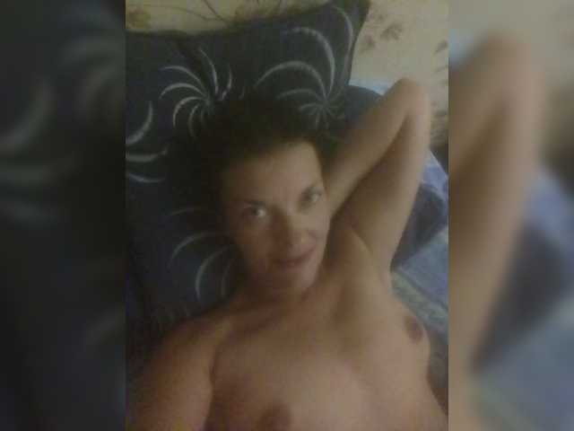 Taynya live cam on BongaCams