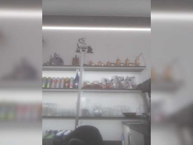 Taynya live cam preview