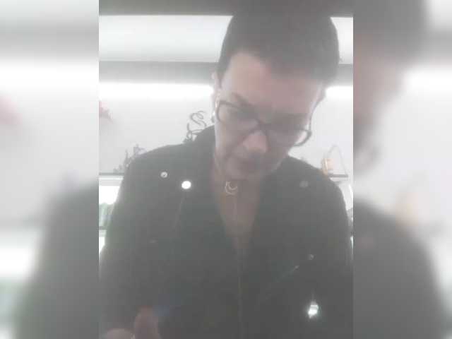 Taynya live cam preview