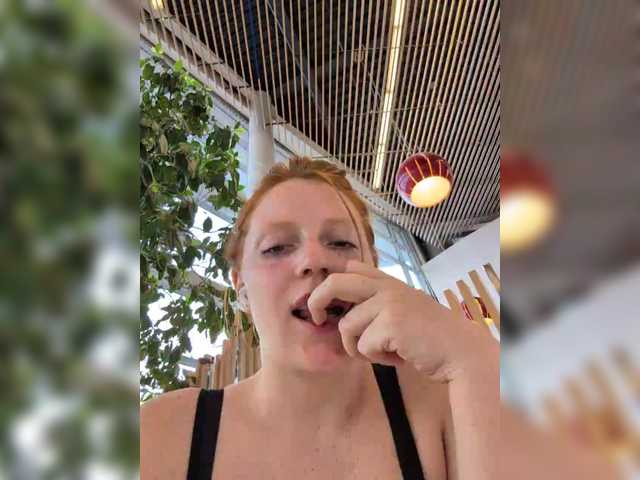 Zlatalata live cam on BongaCams
