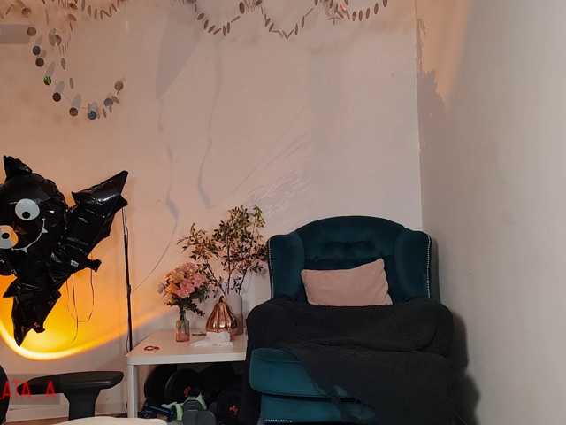 Zlatalata live cam on BongaCams