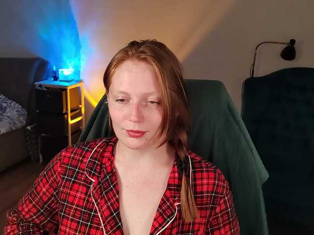 Zlatalata live cam on BongaCams
