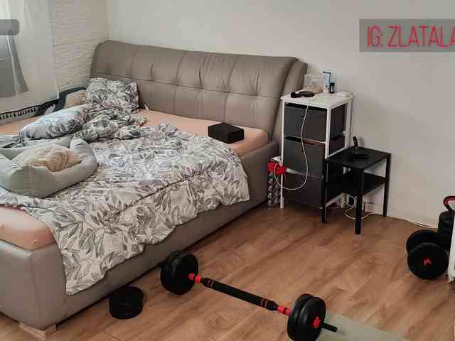 Zlatalata Sex Cam Show