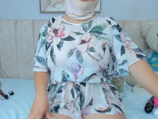aprile live cam on BongaCams