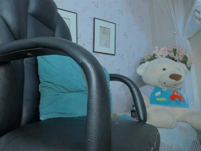 aprile live cam on BongaCams