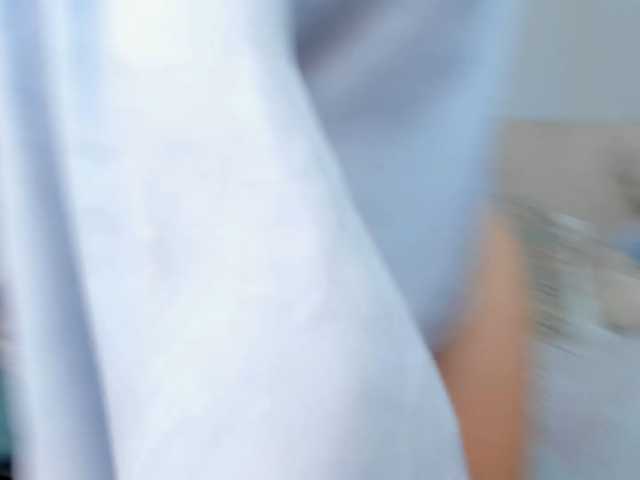 aprile live cam on BongaCams