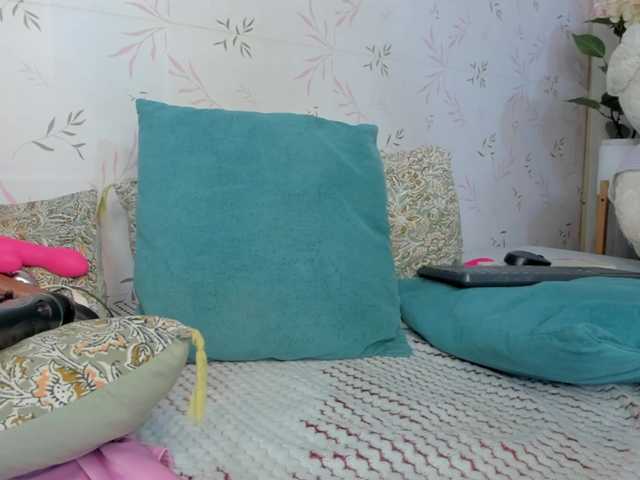 aprile live cam on BongaCams