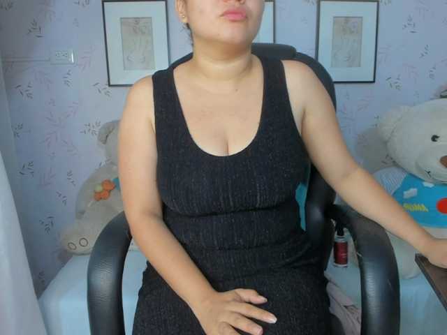 aprile Live Cam on BongaCams