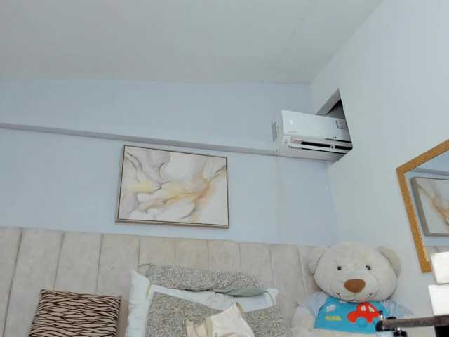 Live трансляция Aprile - slutnetki.online