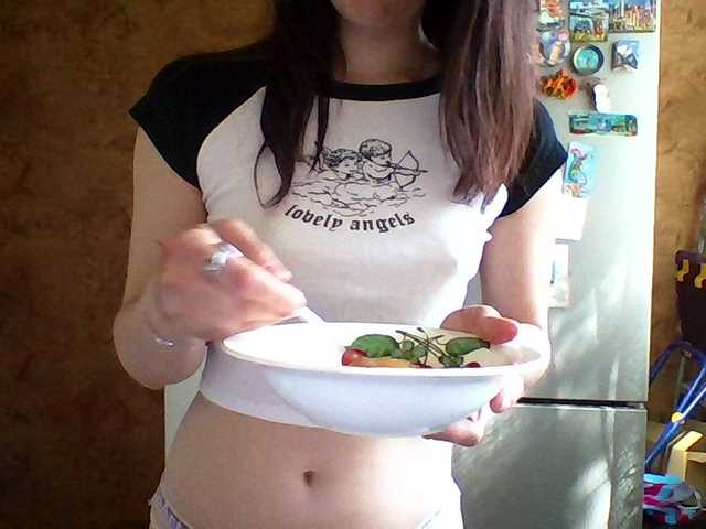 Prettybella7 live cam on BongaCams