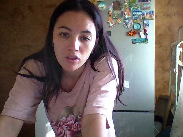 Prettybella7 live cam on BongaCams