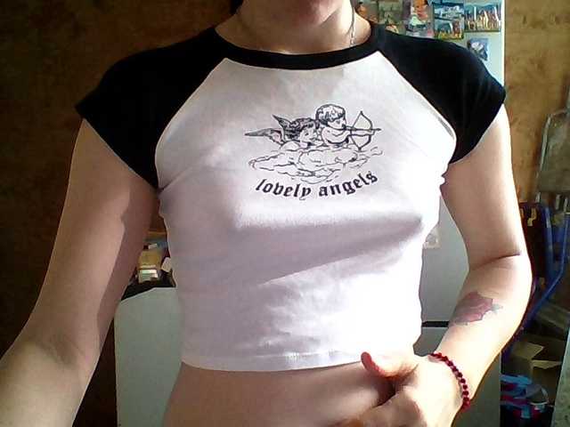Prettybella7 live cam on BongaCams