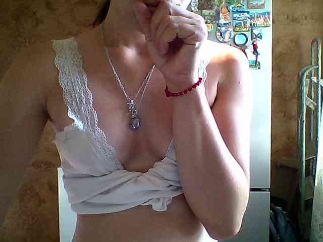 Prettybella7 webcam