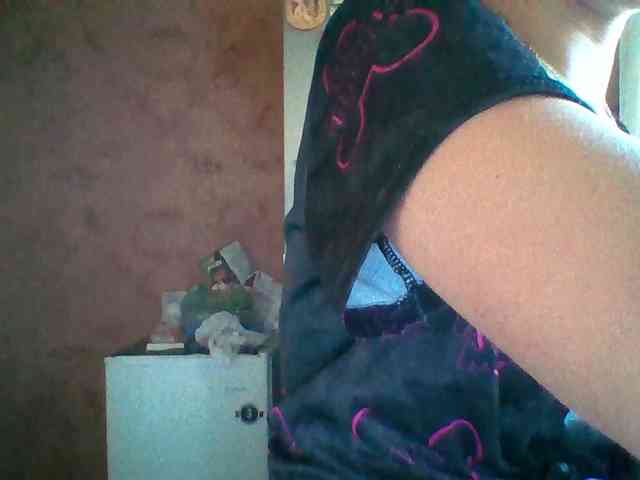Prettybella7 webcam