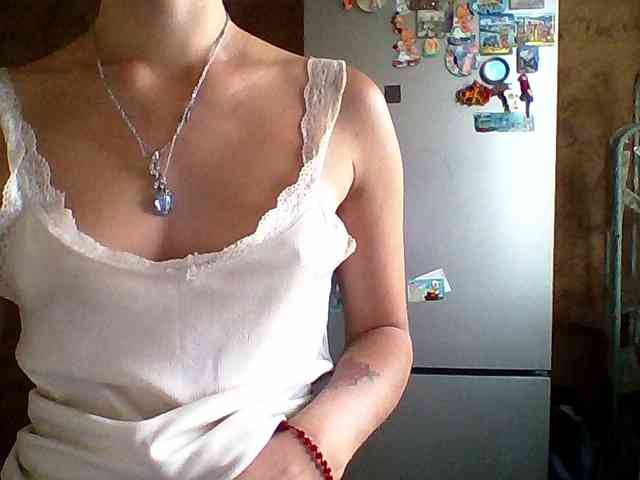 Prettybella7 webcam