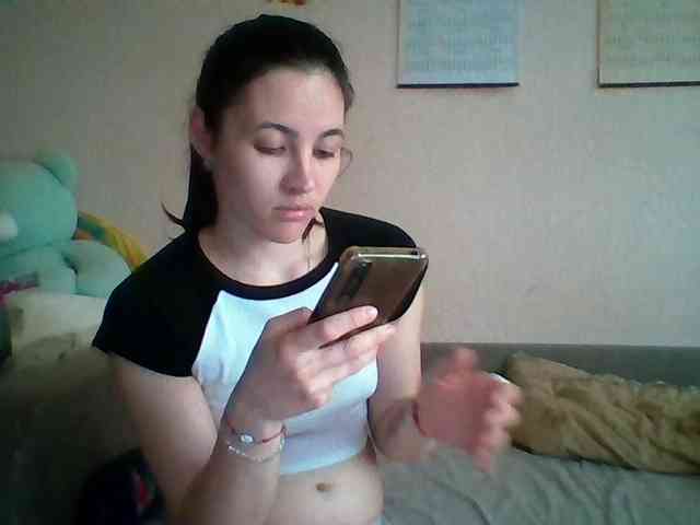 Prettybella7 webcam
