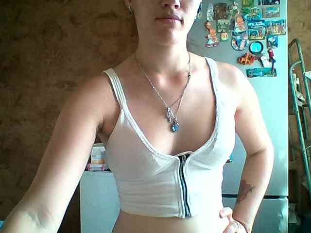 Prettybella7 webcam