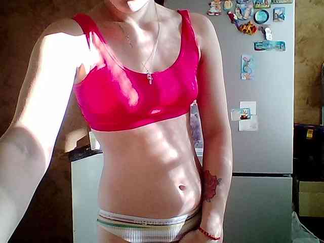 Prettybella7 webcam