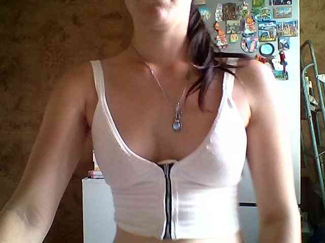 Prettybella7 webcam