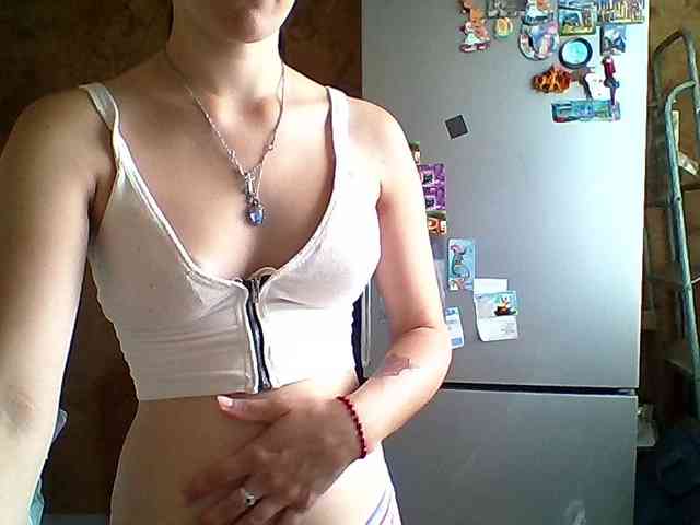Prettybella7 webcam
