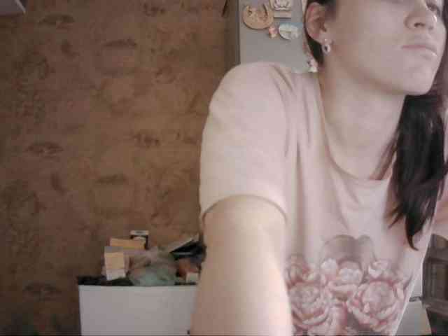Prettybella7 webcam