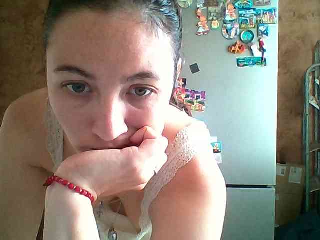 Prettybella7 webcam
