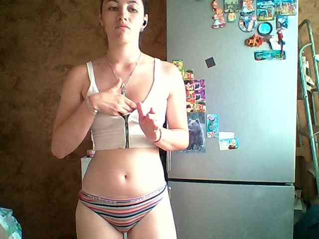Prettybella7 webcam