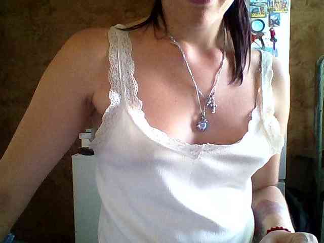 Prettybella7 webcam