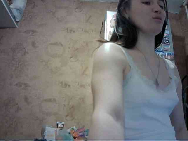 Prettybella7 webcam