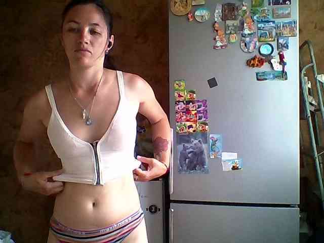 Prettybella7 webcam