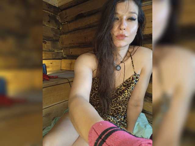 Mussypussy222 live cam on BongaCams