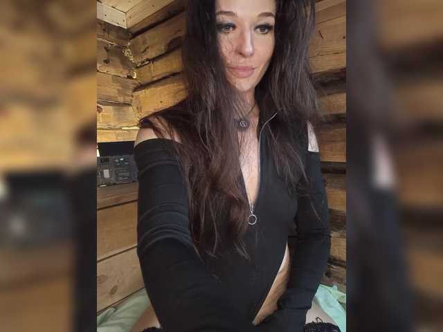 Mussypussy222 live cam on BongaCams