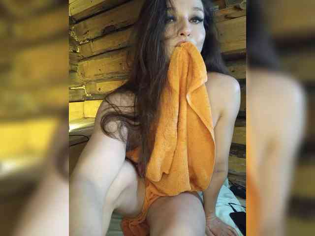 Darimnelubov's cam show statistics and live stream