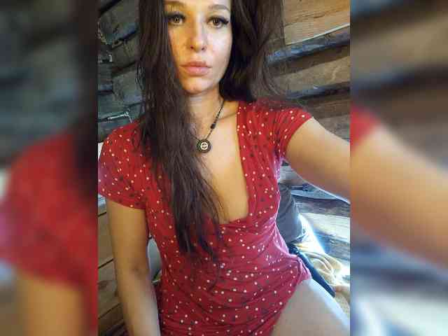 Модель: DariMneLubov