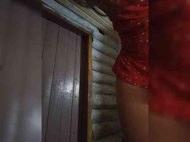 DariMneLubov webcam
