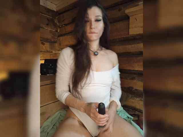 Модель: DariMneLubov
