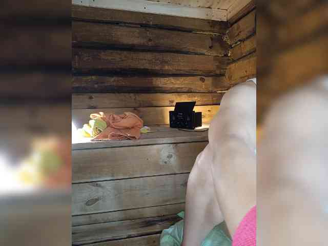 DariMneLubov webcam