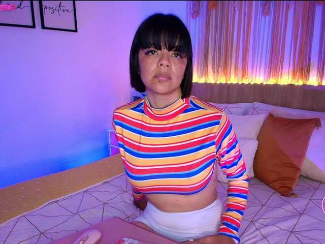 EvyOwens live cam on BongaCams