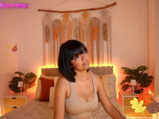 EvyOwens live cam preview