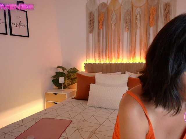 EvyOwens live cam on BongaCams