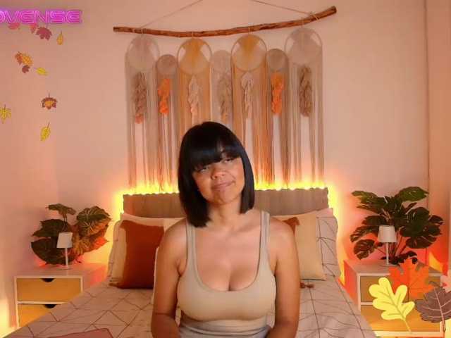 EvyOwens live cam preview